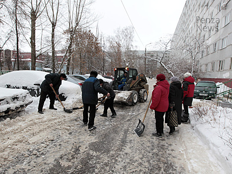 В мэрии Пензы отчитались о работе коммунальных служб после снегопада