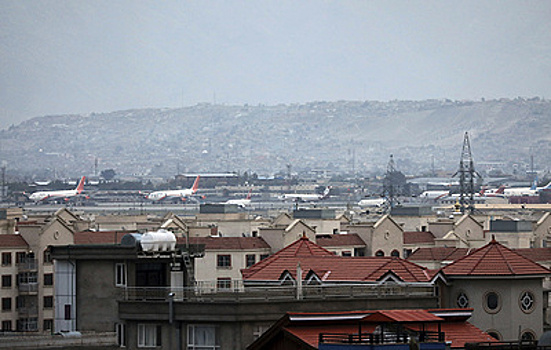 В посольстве РФ заявили, что работают над организацией вывозных рейсов из Афганистана