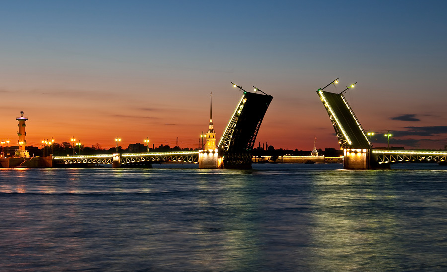 Дворцовый мост, Санкт-Петербург, Россия, Европа