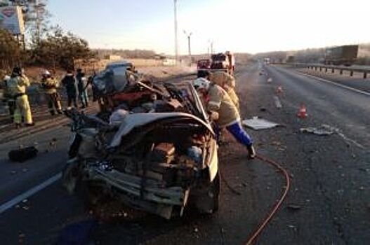 Под Владимиром двое человек погибли в аварии