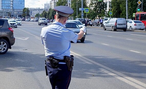 ГИБДД Челнов после смертельного ДТП просит жителей сообщать о незаконных "уличных гонках"