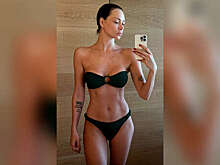 Актриса Настасья Самбурская опубликовала фото в купальнике