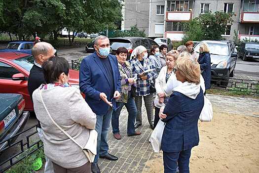 В Ленинском районе Воронежа прошли выездные совещания