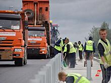 В Петербурге ради строительства Смоленского моста хотят урезать сквер и снести школу Берггольц