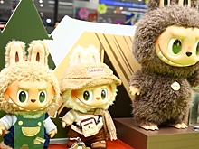 В России проведут экспертизу игрушки Лабубу