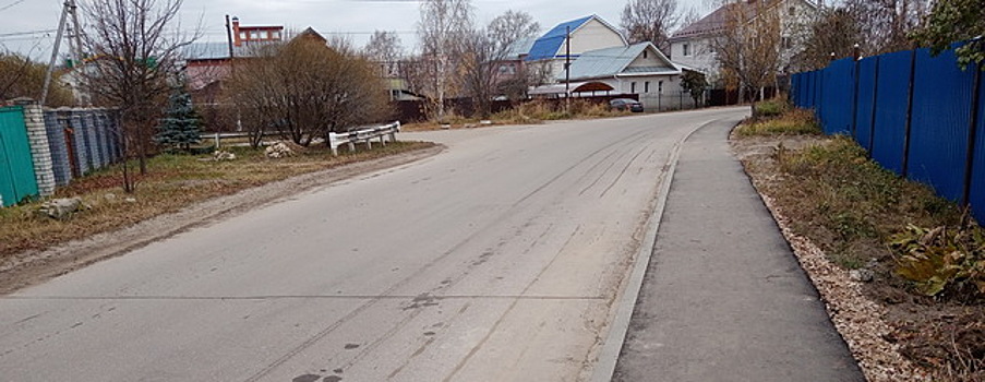 В нижегородском поселке Гнилицы по просьбе жителей построили тротуар