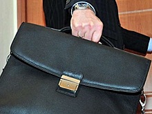 Депутат из Трехгорного, обвиненный в мошенничестве, потерял пост главы приемной губернатора