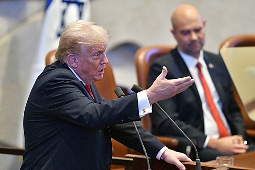 Объявивший об окончании одной войны Трамп намекнул на мир с Ираном