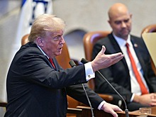 Объявивший об окончании одной войны Трамп намекнул на мир с Ираном