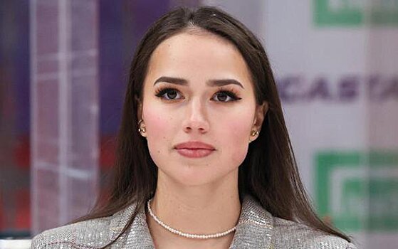 Фигуристка Алина Загитова попала в аварию на такси в Москве