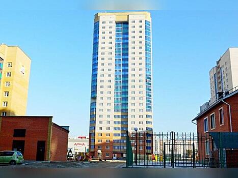 Женщину убили у подъезда в Царском (18+)