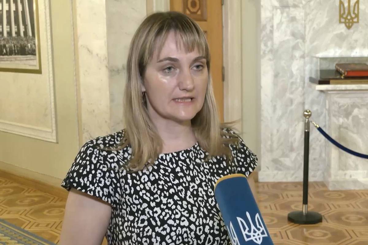 У супруга осуждавшей мужчин с отсрочкой депутата Рады нашли бронь