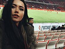 Девушки с полей. Самые красивые болельщицы 22-го тура РФПЛ