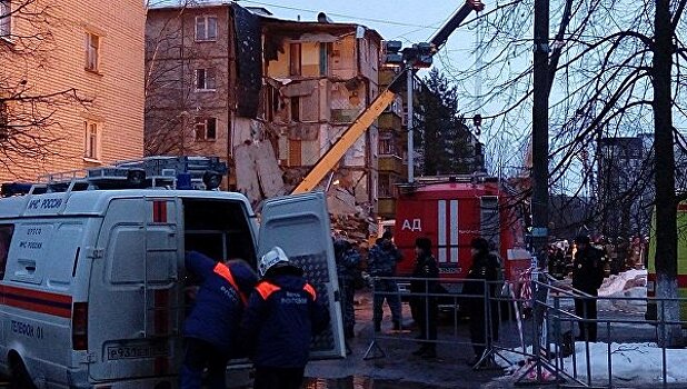 Под завалами дома в Ярославле найден погибший ребёнок