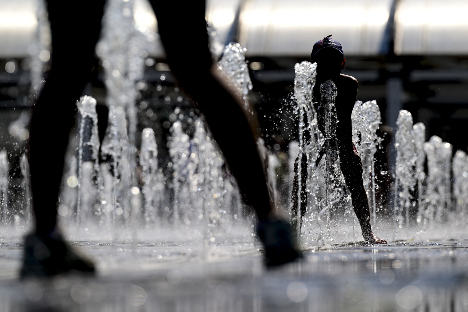 Родители попросили заасфальтировать фонтан под Белгородом после смерти дочери