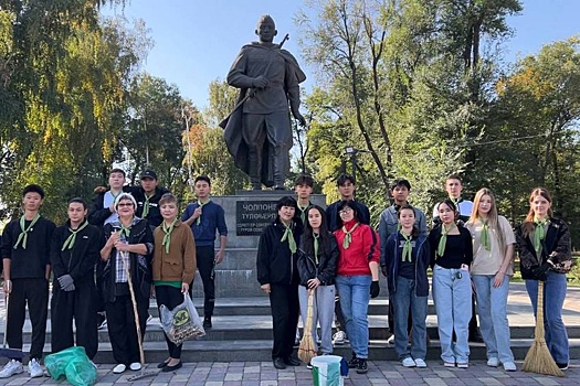 В одной из школ столицы Кыргызстана открыли штаб проекта "Лица Победы БРИКС"