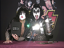 Солисту группы Kiss запретили появляться на телеканале