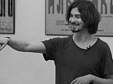 Москва онлайн покажет творческую встречу с дирижером Филиппом Чижевским