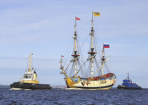 Свыше 5 тысяч жителей и гостей Санкт-Петербурга посетили линейный корабль «Полтава»