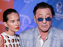 Киба заручилась поддержкой внучки известного политика после разрыва с Лепсом