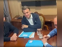 Глава РФПИ отреагировал на видео с «сахаром Макрона»