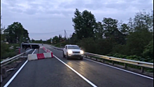 Движение по двум ремонтируемым мостам в Ленобласти пока реверсивное, но автомобилисты все равно рады
