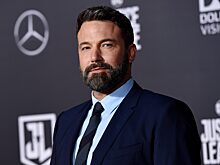Бен Аффлек вернется к режиссуре с исторической драмой «Призрак короля Леопольда» об эксплуатации Конго