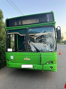 На перекрёстке Горького и Озёрной сбили велосипедиста