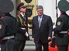 Что скрывается за военным заговором против Порошенко