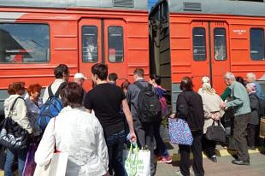 Двухэтажный поезд начнет курсировать в августе между Москвой и Кисловодском