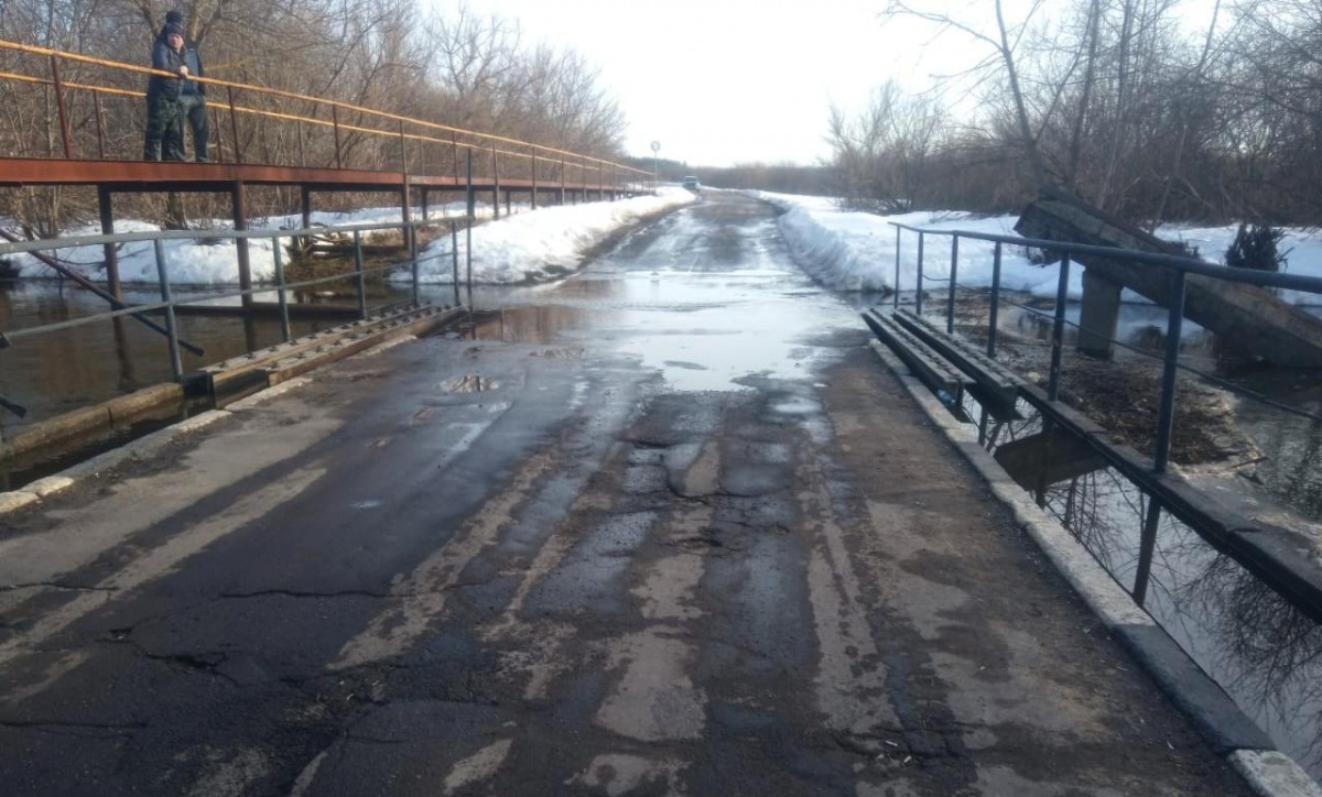 Движение по двум мостам закрыто в Нижегородской области