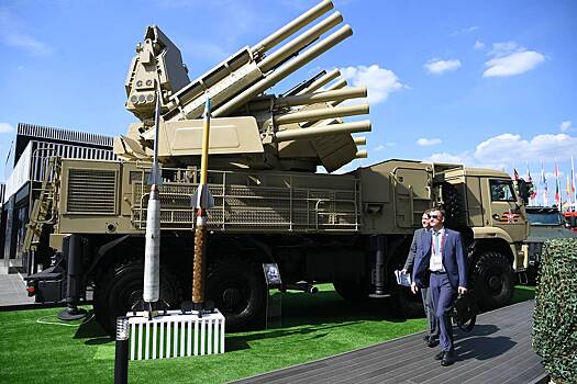 Модернизированный «Панцирь» показали в Индии