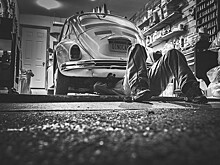 Автоэксперт объяснил как аномальная жара сказывается на состоянии машины