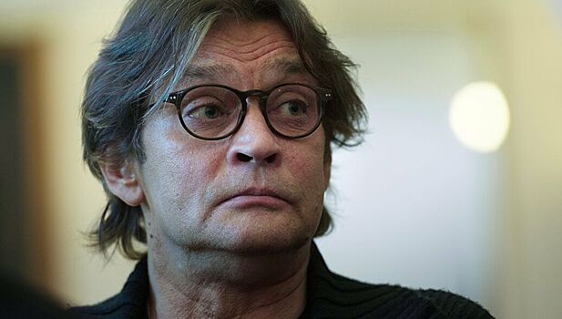 Домогаров вновь со скандалом ушел из театра