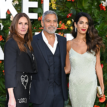 Джордж Клуни рассказал, как поцеловал Джулию Робертс на глазах у своей жены