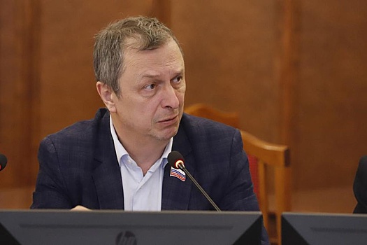 В Заксобрании Новосибирской области рассмотрели проект "В одной команде со СВОими"