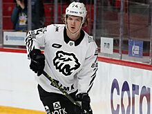 Виталий Кравцов получил травму в матче КХЛ, что произошло, видео момента, на сколько выбыл, диагноз, степень повреждения