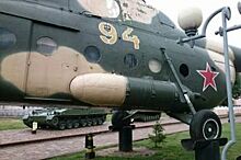В Советске дети повредили вертолет в музее военной техники