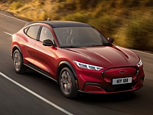 Вот как открываются двери без ручек на электрокроссовере Ford Mustang Mach-e