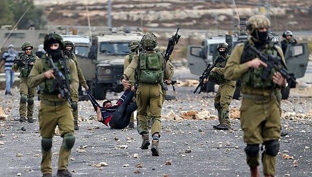 Палестинского министра ранили израильские солдаты