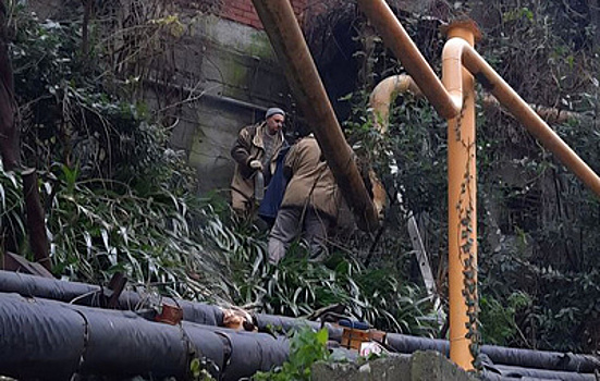 В Туапсе при атаке БПЛА повреждены кадетский корпус, диспансер и техникум