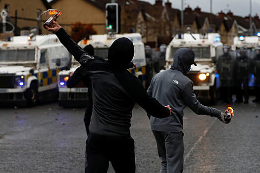 Belfast Telegraph: в Северной Ирландии начались беспорядки после изнасилования