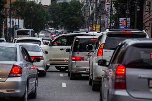 На дорогах Владивостока появились опасные «сюрпризы»