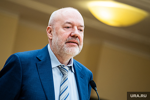 Главный юрист РФ: депутатам дадут право влиять на губернаторов