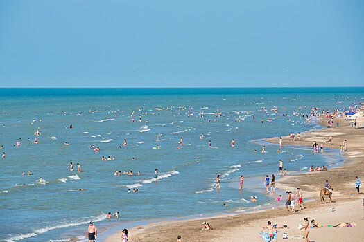 Пляжи Азербайджана остаются его самой большой головной болью