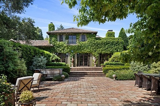 Мишель Пфайффер продает дом в Сан-Франциско за $29,5 млн