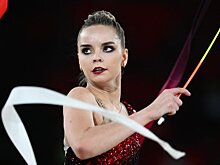 Дина Аверина выиграла упражнения с лентой и булавой на Гран‑при Москвы