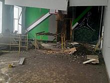 В Новокасторенской школе, где 2 года назад рухнул потолок, до сих пор не начат ремонт