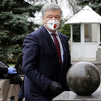 Порошенко «попался» на шоколадках в Duty free