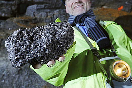 «Норникель» и «Росатом» решили освоить месторождение лития в Мурманской области. Что это даст России?